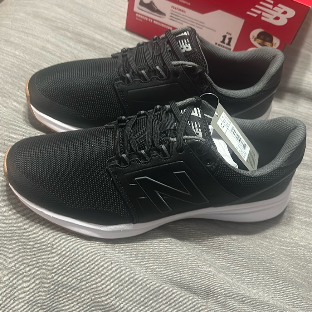Mens New Balance Breeze V2 Golf shoe 11